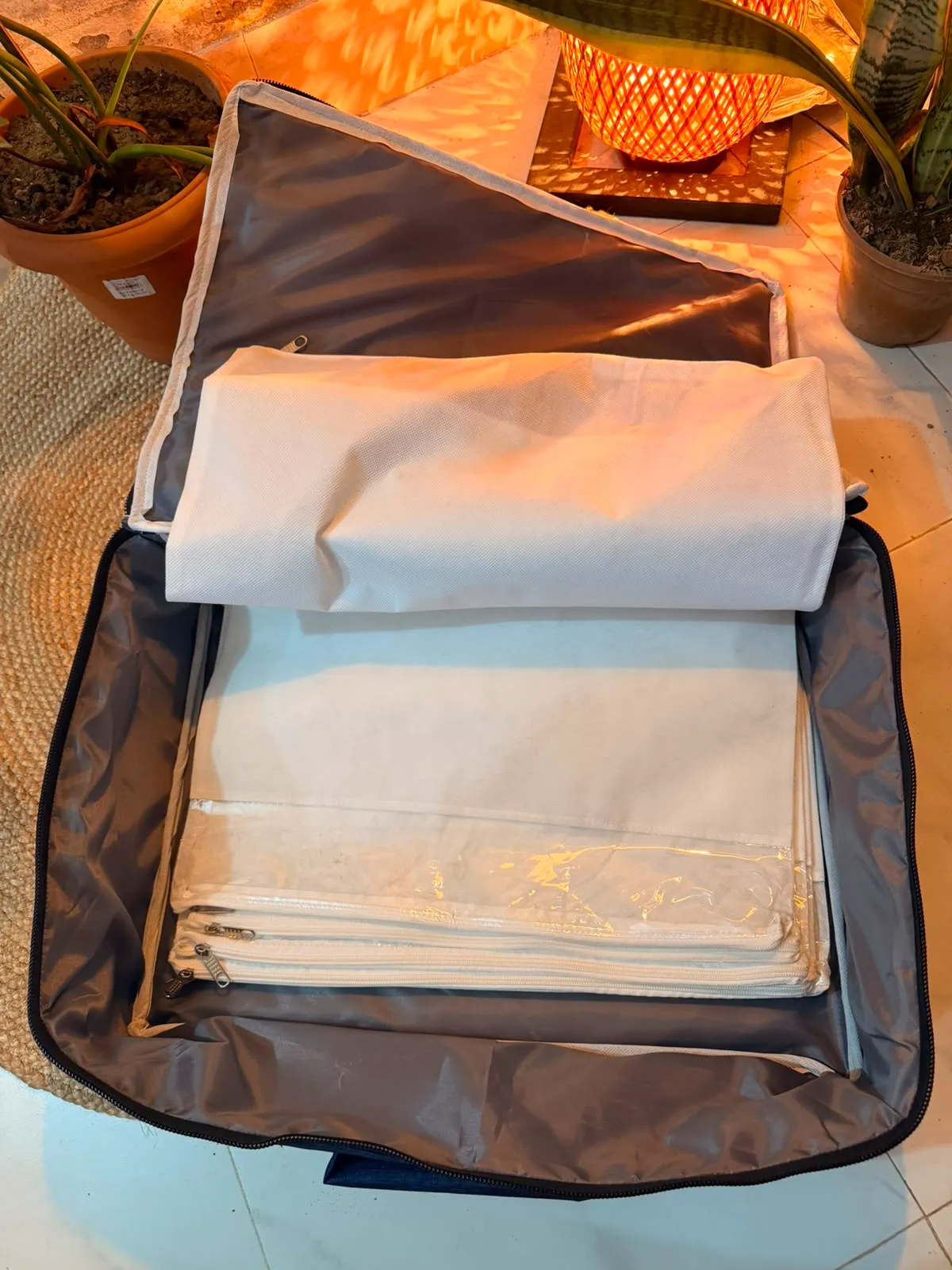 imgi_11_6_flaps_shari_storage_bag_additional_9