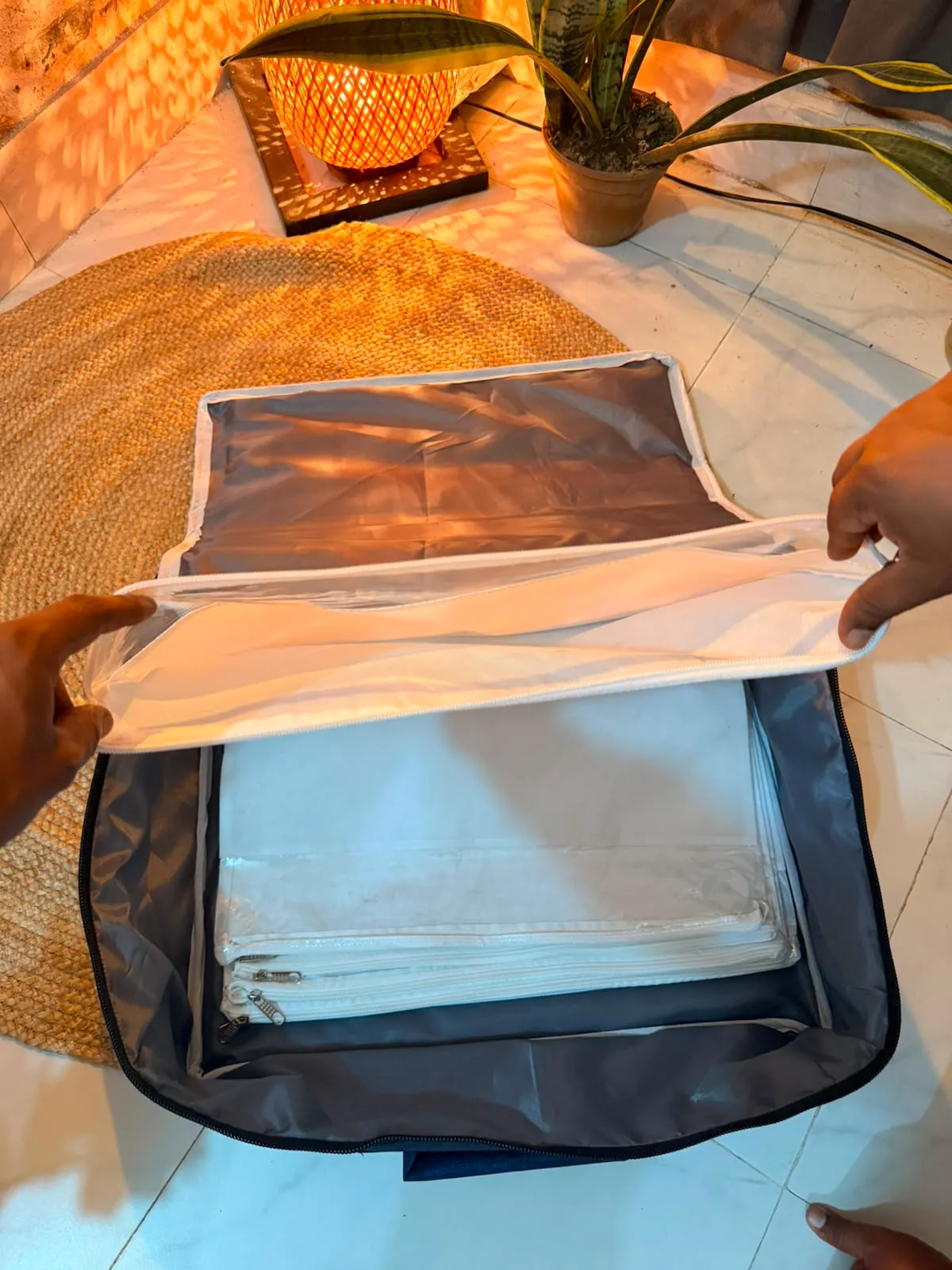 imgi_9_6_flaps_shari_storage_bag_additional_7